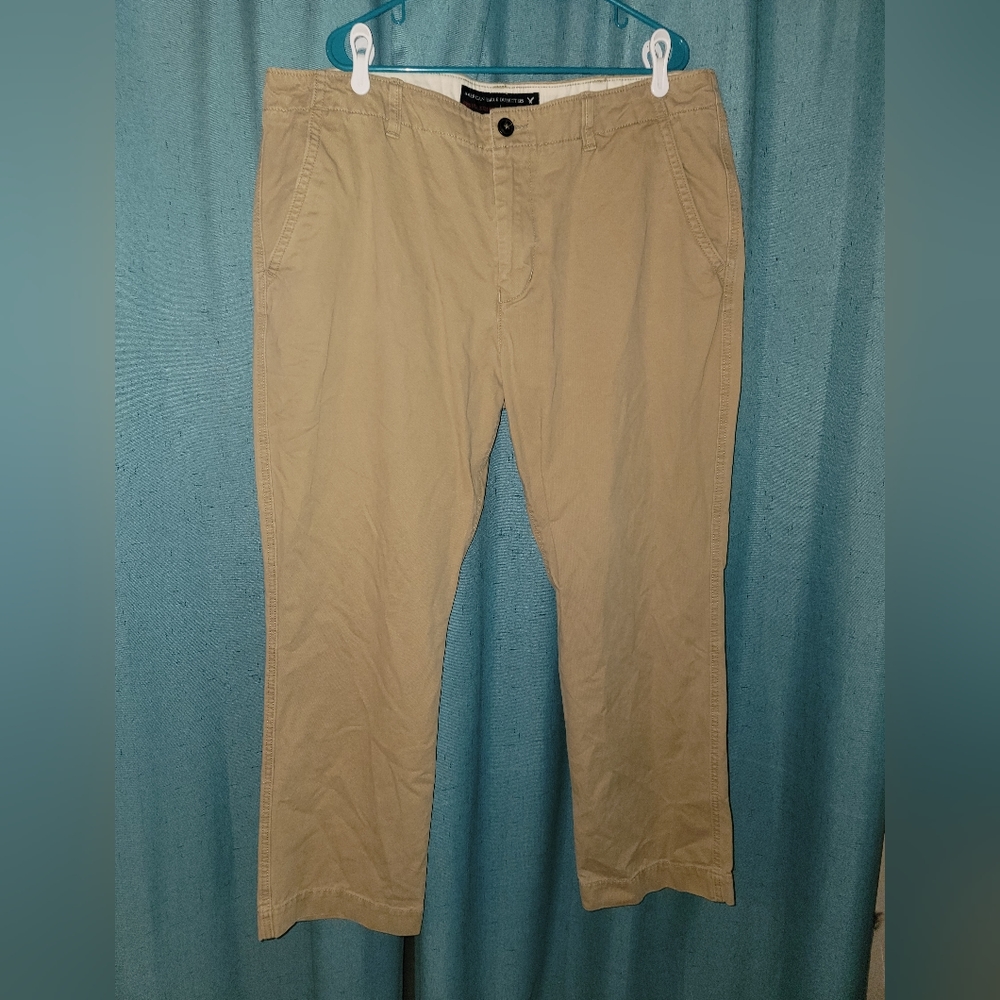 American Eagle 42x32 Original Straight Khakis